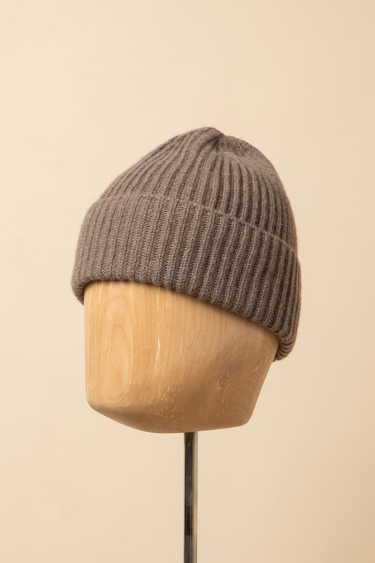 Cashmere Beanie - Armadillo