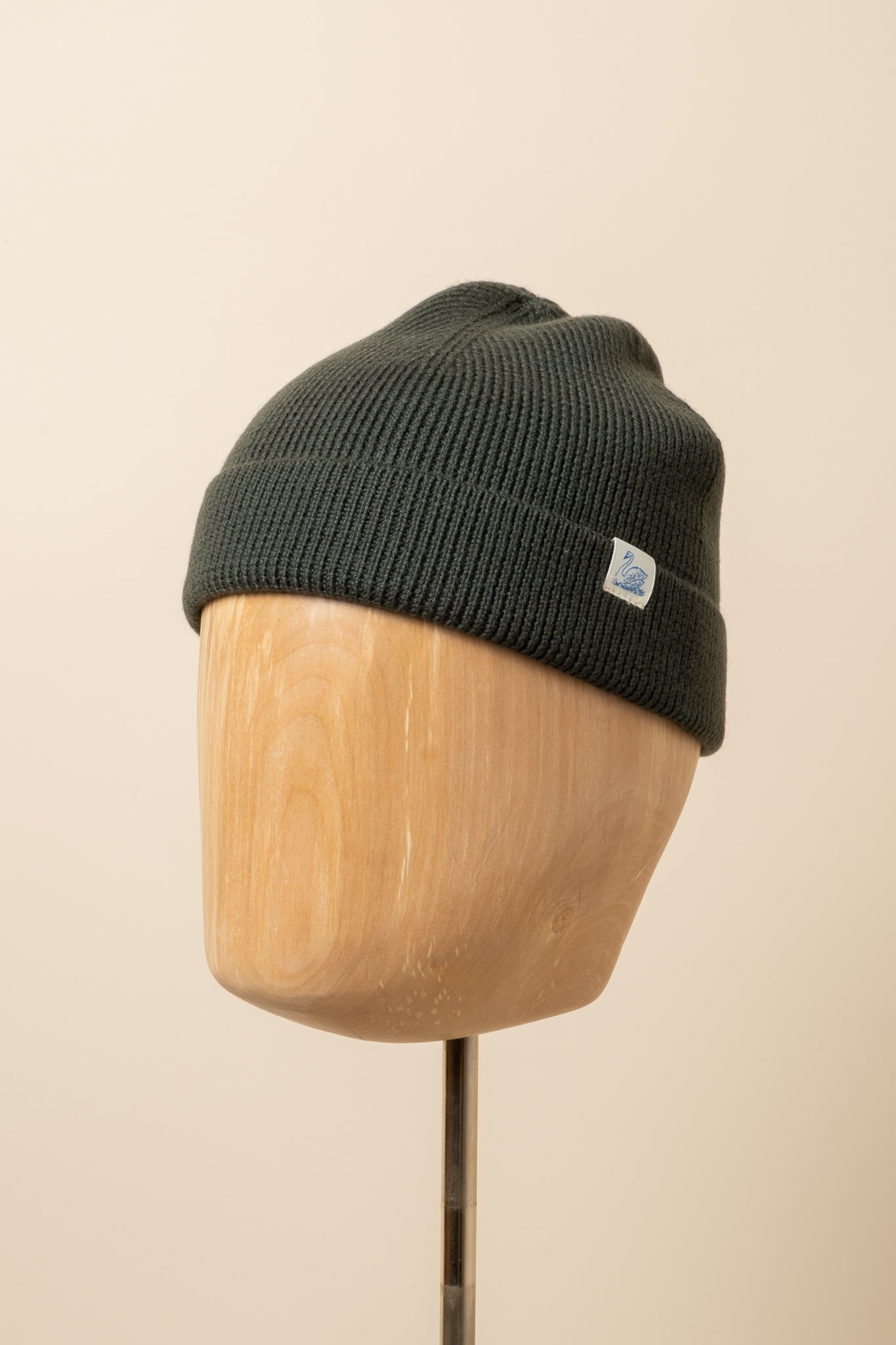 Good Basics Classic Merino Beanie - Army